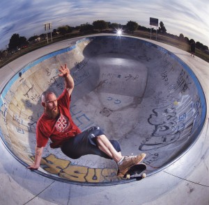 lee-layback1 Lee + Lee's beard + a layback. I found this photo online and jacked it. If you have a problem, then I will either fight you or take the photo down depending on how tough you are.